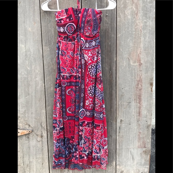 Maurice’s Red Paisley print maxi dress! - Picture 1 of 3
